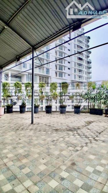 TT TÂY HỒ – GẦN MẶT PHỐ – LÔ GÓC – MT KHỦNG 9,5M – DÂN XÂY KIÊN CỐ – Ô CHỜ THANG MÁY D