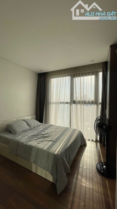 Chính chủ bán căn 2 ngủ DT 50m2 full nội thất Tòa D'el Dorado Tây Hồ - 7 tỷ bao phí