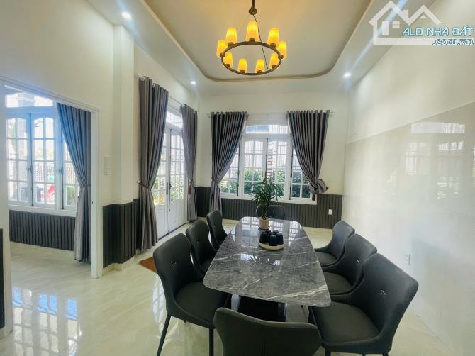 ✨🏡✨ HẠ GIÁ SÂU – CHỈ 10,5 TỶ Cần bán Villa / Biệt thự hẻm xe hơi (4m) – Nguyễn Siêu, P.7 - 6