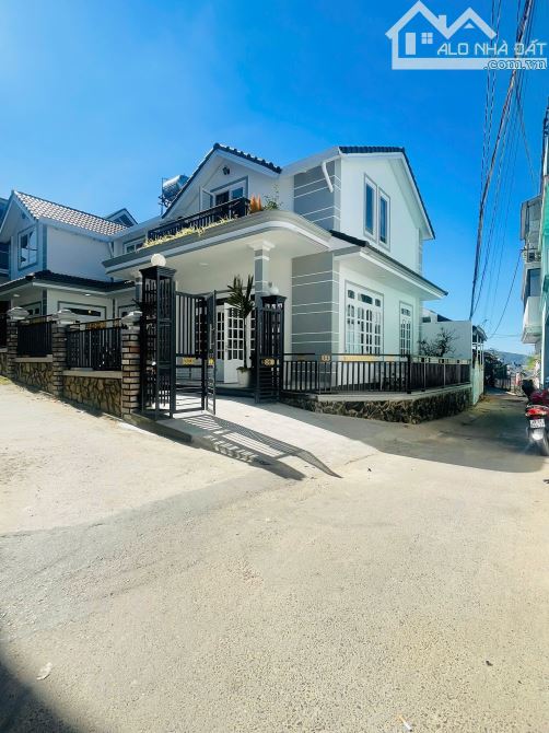 ✨🏡✨ HẠ GIÁ SÂU – CHỈ 10,5 TỶ Cần bán Villa / Biệt thự hẻm xe hơi (4m) – Nguyễn Siêu, P.7 - 9