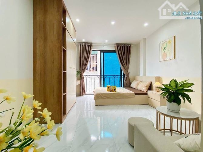 Hiếm! Bán căn hộ dịch vụ phố Yên Hoà, Hạ Yên Quyết, Cầu Giấy DT 65m2, gần ô tô, hơn 13 tỷ