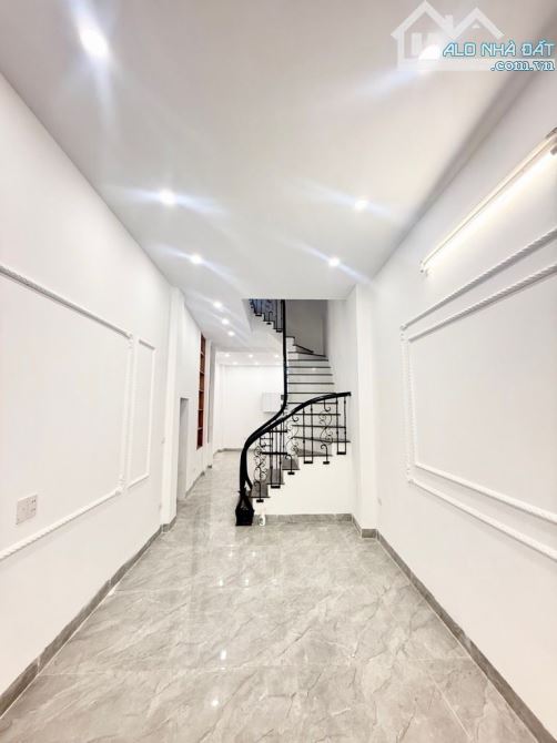 PHÂN LÔ ĐỀN LỪ - LÔ GÓC - Ô TÔ ĐỖ CỐNG - 48m2 , 4 TẦNG, 8.x TỶ.