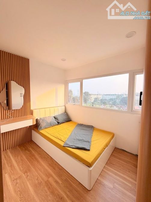 BÁN CĂN CHUNG CƯ TÂN MAI 75 m FULL ĐỒ HƠN 4 TỶ.