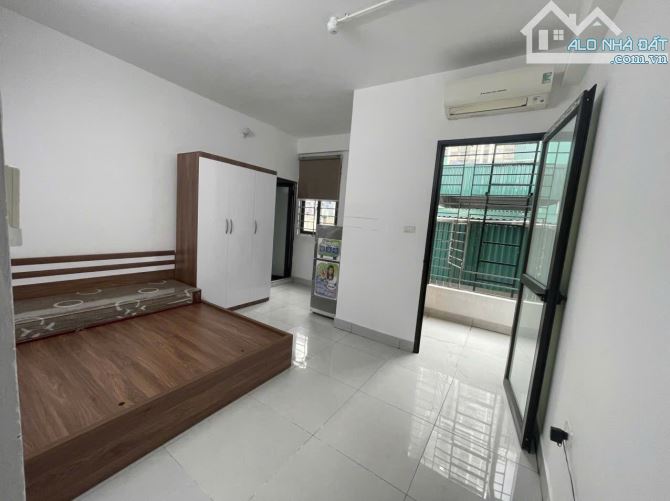 BÁN GẤP NHÀ PHỐ CẦU GIẤY DT50m2 XÂY 7 TẦNG THANG MÁY 12 CĂN HỘ CHO THUÊ. 14 TỶ