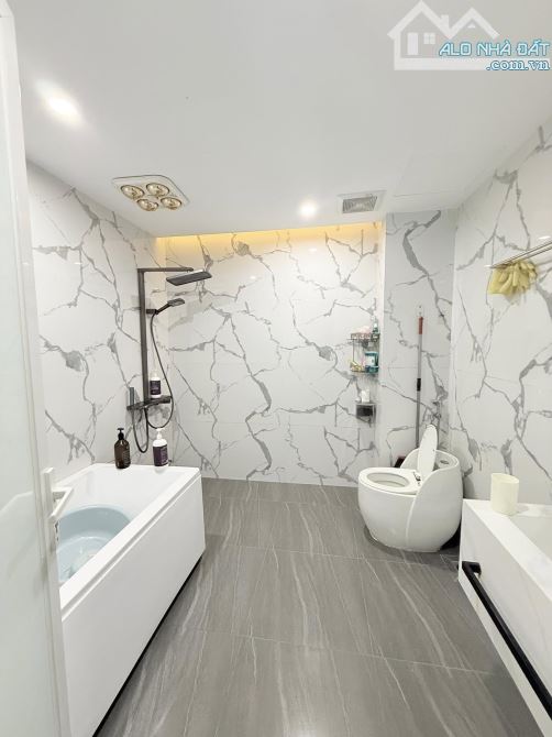 Bán nhà ĐỨC DIỄN. MẶT NGÕ, Oto tránh dừng đỗ. Nhà đẹp 7 tầng THANG MÁY, Nội thất long lanh - 10