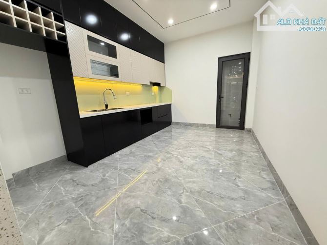 Mặt ngõ phân lô kinh doanh NGUYỄN AN NINH - PHỐ VỌNG 55m2 - 6 tầng thang máy nhập !