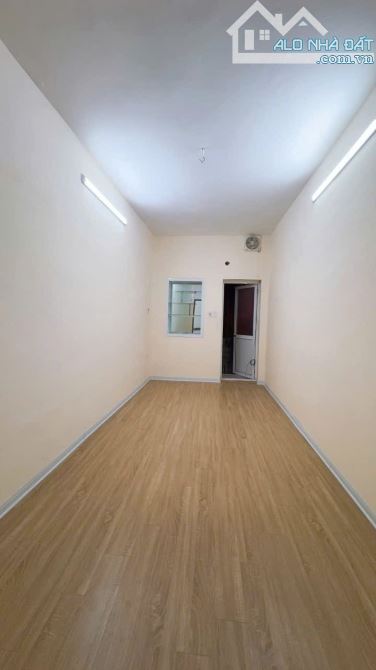 4.62 Tỷ NGAY NHÀ 20M ,3 TẦNG NGÕ TO TIỀN KHÂM THIÊN ĐỐNG ĐA - 30M RA MẶT PHỐ - NGÕ THÔNG - - 1
