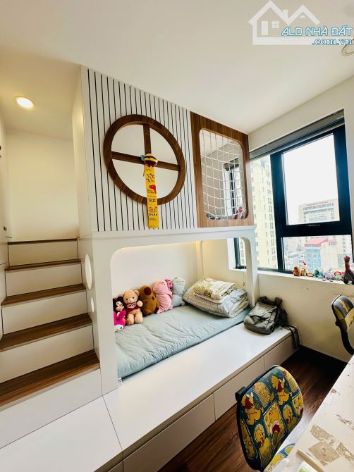 Bán căn hộ 76m2 tầng trung tòa Ecolake View,đầy đủ nội thất xịn sò View hồ Linh Đàm