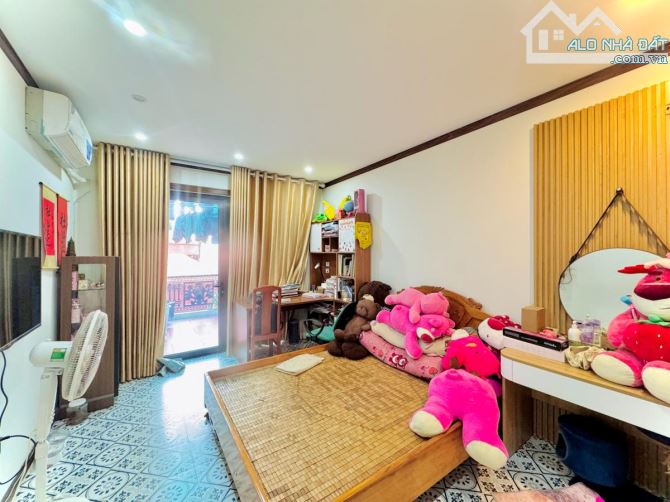 Mặt ngõ Phân Lô NGUYỄN AN NINH - PHỐ VỌNG 50m2 - 4m mặt tiền, 10 bước oto tránh !