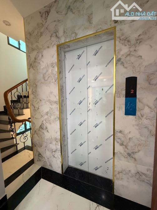 XÃ ĐÀN | 32M² – 7 TẦNG THANG MÁY – HAI THOÁNG – GẦN PHỐ – 12 TỶ