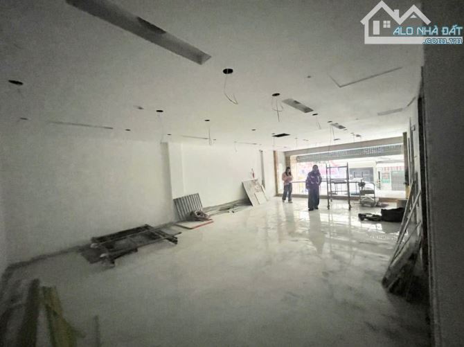 HƠN 50TỶ - BÁN GẤP RÚT TRƯỚC TẾT - BUILDING MẶT PHỐ ĐỐNG ĐA ,GIÁP 3 ĐÌNH - 9 TẦNG MỚI CỨNG