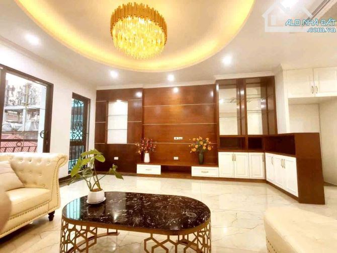 Hiếm nhà bán- Ngõ 80 Trung Kính- Toà VP xây mới- 72Mx7T- mặt tiền 5.1M- sát phố.