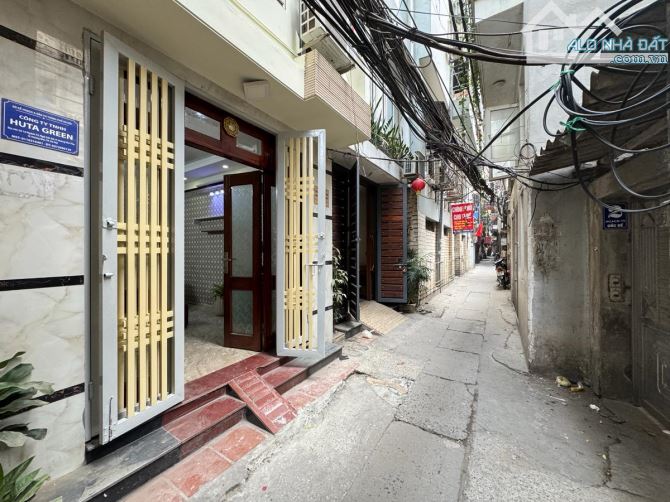 Bán nhà phố Minh Khai, 31 m x 5 tầng, ngõ rộng sổ đẹp, giá hợp lý