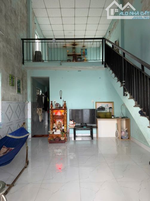 🔥 Nhà gác đúc kiệt oto Nam Cao , gần đường chính - Dt 120m2 ,