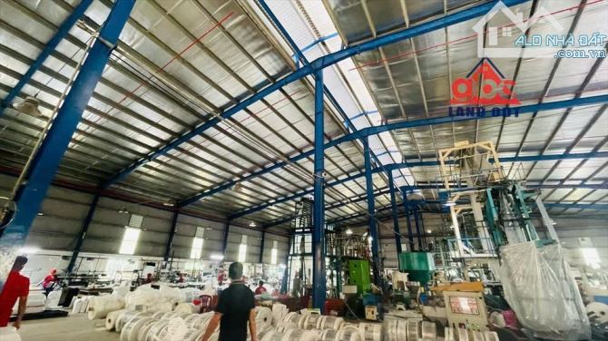 Bán xưởng trong KCN Trảng Bom - Đồng nai. TDT: 11.000m2 - Giá 80ty - 1