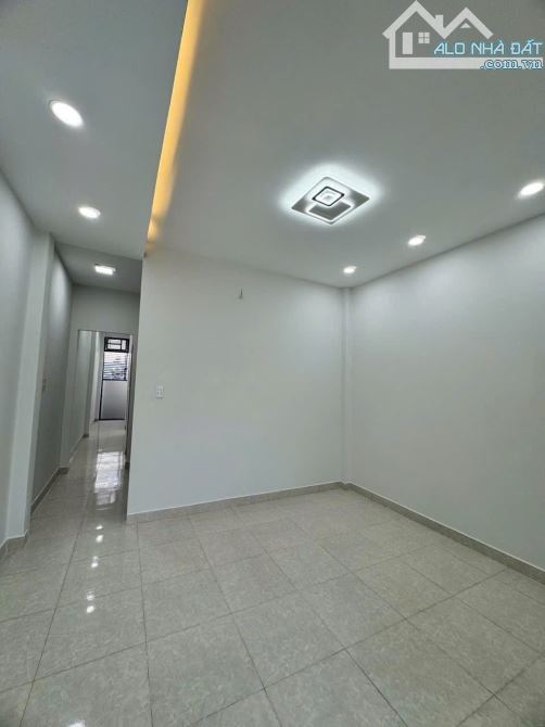 BÁN NHÀ NGUYỄN HỮU CẦU - HÓC MÔN - 2 TẦNG 56M2 ( 4M X 16M) - 3.75 TỶ - 1