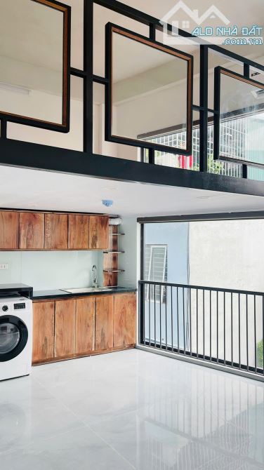 BÁN NHÀ CẦU GIẤY - OTO ĐỖ CỬA - DÒNG TIỀN - FULL NỘI THẤT - NGÕ THÔNG -GIAO THÔNG THUẬN TI