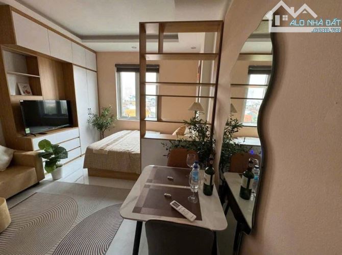 Hàng chất chấn động địa cầu !!! Trần Duy Hưng, Apartment ô tô tránh, 8 tầng khủng