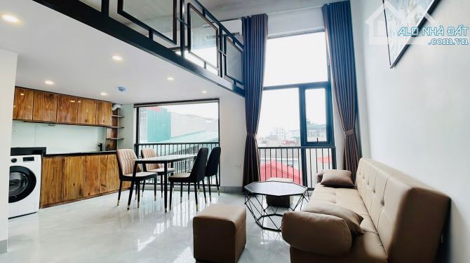 BÁN NHÀ CẦU GIẤY - OTO ĐỖ CỬA - DÒNG TIỀN - FULL NỘI THẤT - NGÕ THÔNG -GIAO THÔNG THUẬN TI