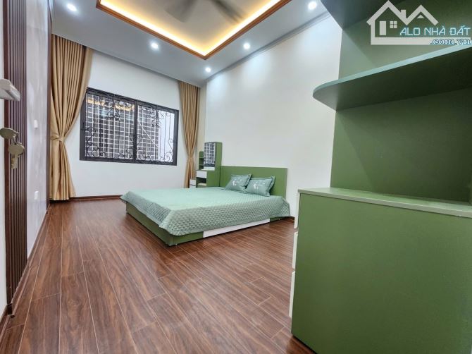 HOT! NHÀ PHỐ TÂN MAI. NGÕ THÔNG THOÁNG. GẦN PHỐ. GẦN TRƯỜNG CHỢ. TIỆN ÍCH ĐỈNH LUÔN.