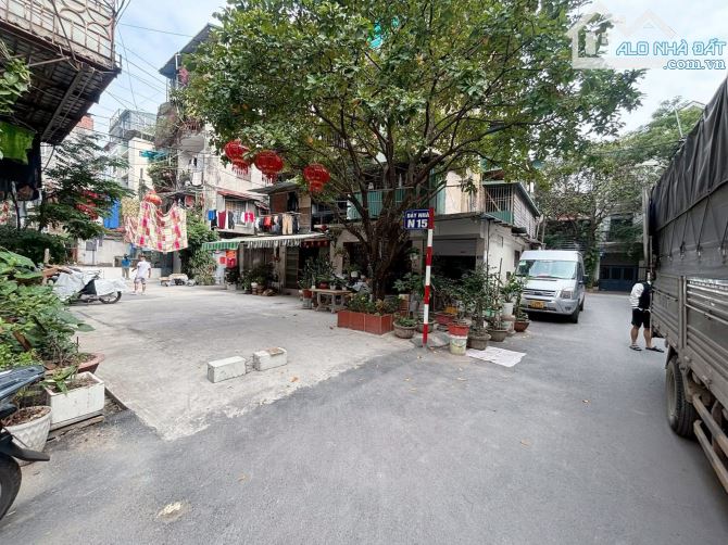 Căn hộ TT Bộ Quốc Phòng Diện tích rộng nội thất đẹp, phố Lãng Yên quận Hai Bà Trưng