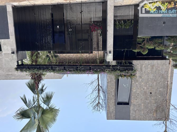 Chỉ 2.68 tỷ sở hữu nhà mới đẹp mê ly, cách đảo tròn Gang Thép 2km, DT 160m2, mt 10, ngõ 8m