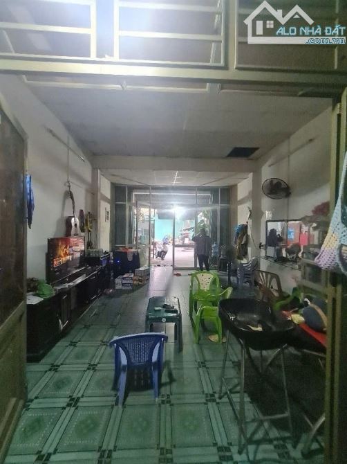Độc quyền bán đất tặng nhà cấp bốn mặt tiền đường lớn 10m Mẹ Nhu - 1