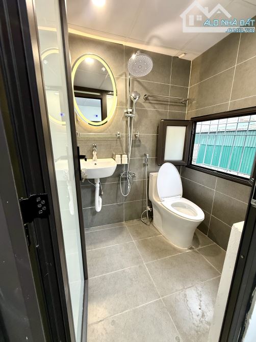 CHÍNH CHỦ CẦN BÁN NHÀ LÔ GÓC 3 NGỦ 80m 4.4xx TỶ