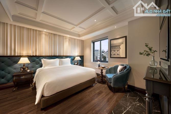 Bán toà khách sạn mặt phố Nguyễn Trường Tộ, DT: 190m2 x 16 Tầng, Mặt tiền: 8m, Giá 170 Tỷ