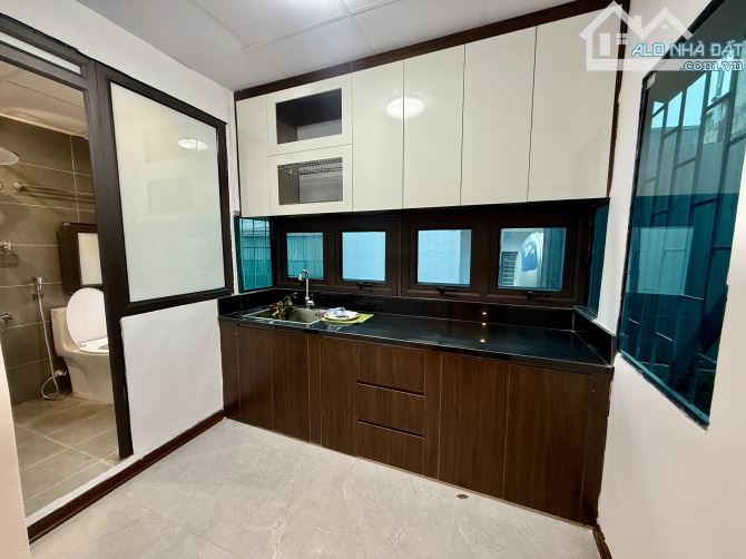 CHÍNH CHỦ CẦN BÁN NHÀ LÔ GÓC 3 NGỦ 80m 4.4xx TỶ