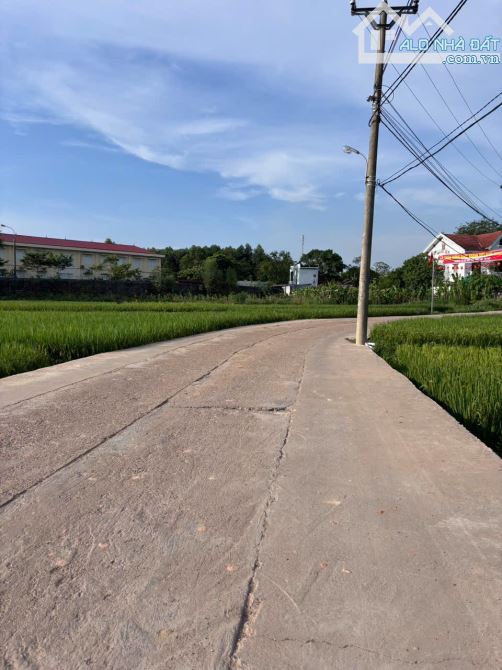 Chỉ 2.68 tỷ sở hữu nhà mới đẹp mê ly, cách đảo tròn Gang Thép 2km, DT 160m2, mt 10, ngõ 8m - 3