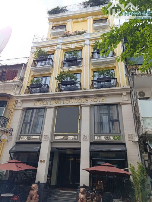 Bán gấp khách sạn đẹp nhất Ba Đình view Hồ Tây cạnh Hoàng Thành Thăng Long Phố ViP 16 tầng