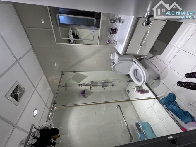 Bán Căn Hộ 100M - 3N- 2WC Nội Thất 1 tỷ- Dự Án Glenxia Hoàng Mai chỉ 7.86 tỷ(TL)