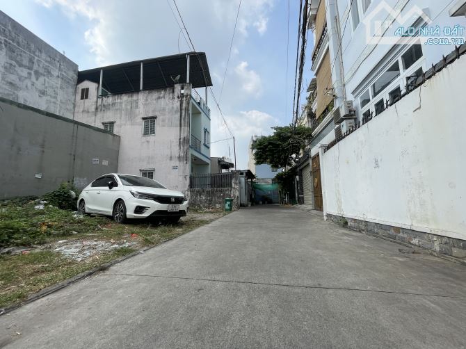 P. Linh Tây, gần PVĐ, ĐH cảnh sát, HXH 1 trục 71 m2 full thổ cư chỉ 4.3 tỷ .