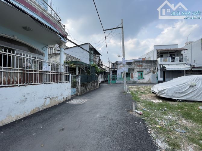 P. PLB, HXH tới đất, KPL 65 m2 full thổ cư, ngang 4.5m nở hậu 5.3m chỉ 4.5 tỷ .