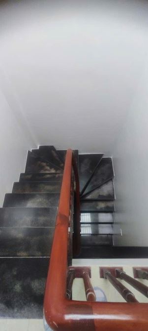 Nhà sát phố Thanh Lân – ô tô qua nhà – 3 phòng ngủ khép kín – giá 8,8 tỷ