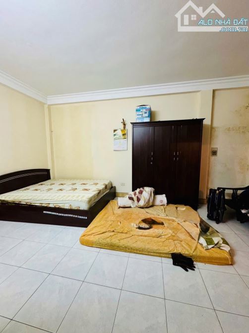 BÁN NHÀ TRẦN QUỐC TOẢN HOÀN KIẾM - 30M 4T MT 5.3M - 30M RA PHỐ SĐCC NHÀ DÂN XÂY CỰC HIẾM