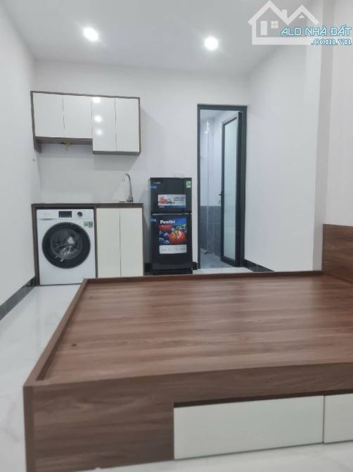 BÁN NHÀ PHỐ BẠCH MAI - 70 m2 - 6 T - thang máy -12 PN - 24,5 tỷ