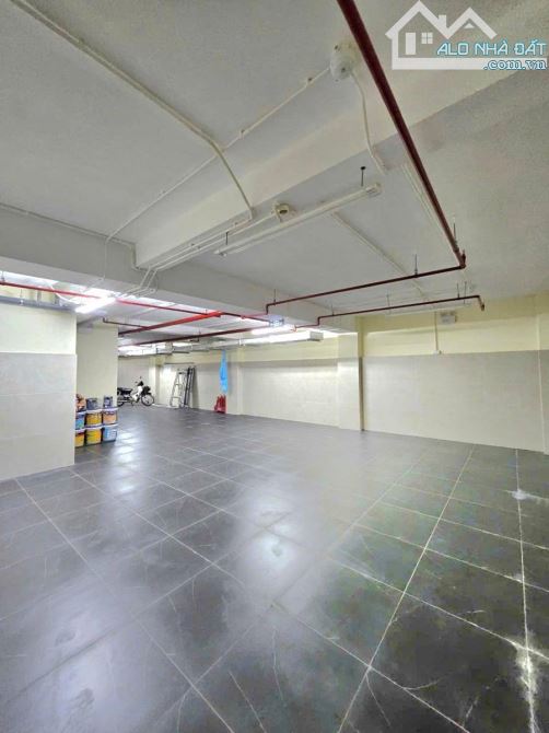 TOÀ VĂN PHÒNG 160 TỶ 250m 10 TẦNG MT 7,8m VỈA HÈ 4 Ô TÔ TRÁNH KINH DOANH XUÂN LA TÂY HỒ