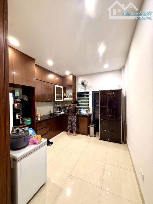 Bán nhà Bạch Mai, Tạ Quang Bửu ô tô gần cho thuê ở đều sướng 47m 8 tỷ. LHCC