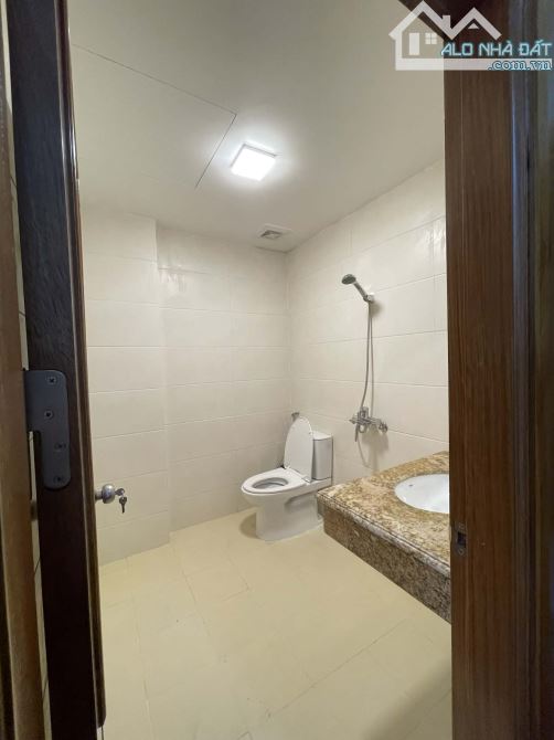 Phân lô Vip Nguyễn Chí Thanh 36m2, 7 tầng - Ô TÔ TRÁNH - KINH DOANH - Giá 22.5 tỷ