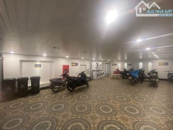 NHẬT CHIÊU APARTMENT VIEW HỒ TÂY 120M2 x 10 TẦNG THANG MÁY - 30 PHÒNG VIP KHÉP KÍN - NGÕ