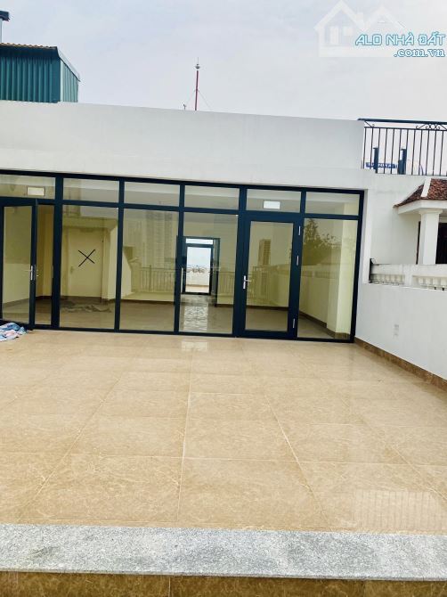 TOÀ VĂN PHÒNG 160 TỶ 250m 10 TẦNG MT 7,8m VỈA HÈ 4 Ô TÔ TRÁNH KINH DOANH XUÂN LA TÂY HỒ