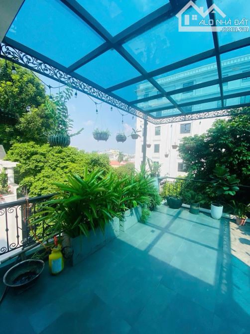 Phạm Ngũ Lão — 35m² × 6T • MT 4.5m • Nhà mới, vỉa hè kinh doanh • Giá 26 tỷ