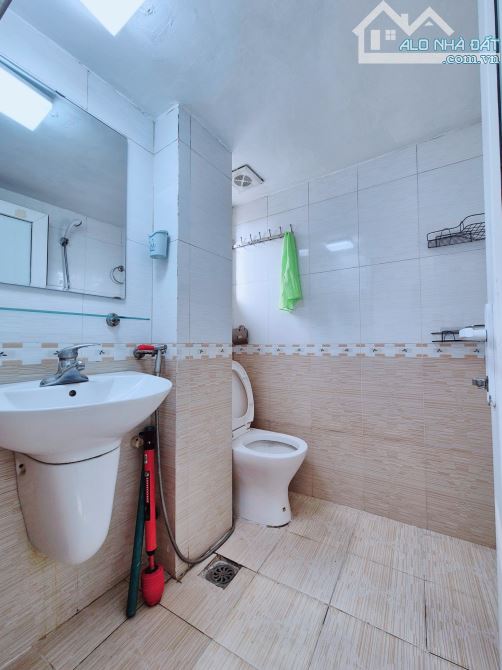 CỰC HIẾM! CĂN HỘ 2 NGỦ TRUNG TÂM KHƯƠNG ĐÌNH - FULL NỘI THẤT - SÂN CHUNG RỘNG THOÁNG