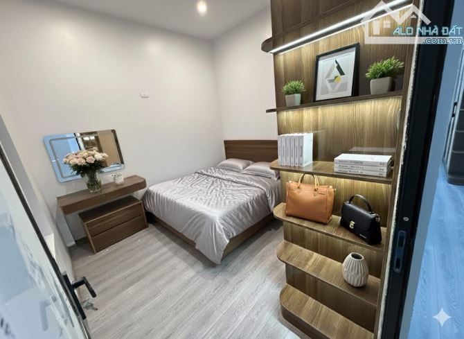 Bán nhà Hà Trì - Trung tâm Hà Đông - Nhà đẹp đón tết - 2 thoáng trước sau