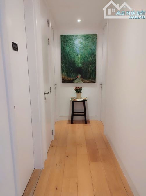 BÁN CĂN HỘ VIP 3N TOÀ INDOCHINA PLAZA CẦU GIẤY, RỘNG 129M2, TẦNG 26, VIEW HOÀNG HÔN