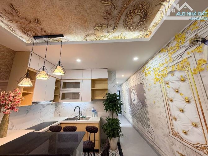 Mặt Phố Vân Hồ – Hai Bà Trưng | Nhà 6 Tầng Thang Máy | Dòng Tiền Ổn Định