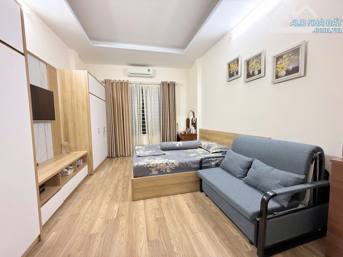 BÁN NHÀ NGÕ 169 HOÀNG MAI 38m2 mặt tiền rộng 6 tầng nở hậu 2 thoáng trước sau 8.2 tỷ