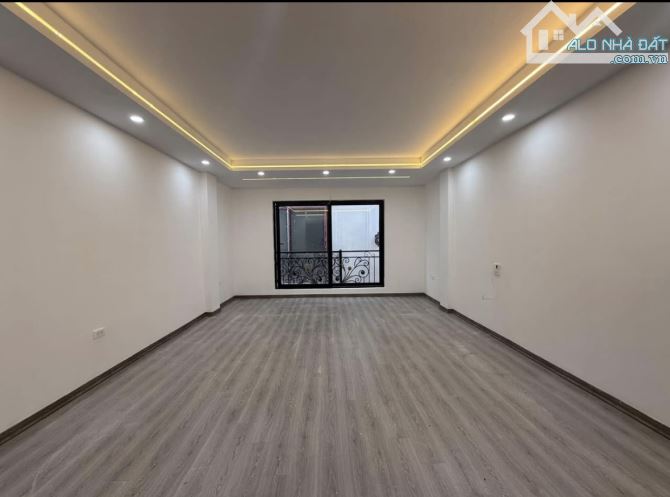 BÁN NHÀ BÀ TRIỆU HAI BÀ TRƯNG - 40M 5T MT 4.5M - NGÕ THÔNG NHÀ MỚI THANG MÁY GẦN VINCOM